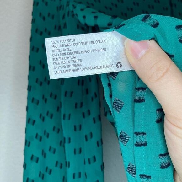 Merona Green Black Printed Sheer Crewneck Long Bishop Sleeve Flowy Flare - Picture 5 of 6